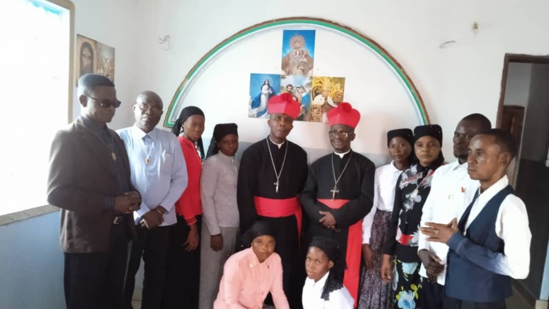 Neu bekehrte Palmarianische Katholische Gläubige in Kongo-Kinshasa